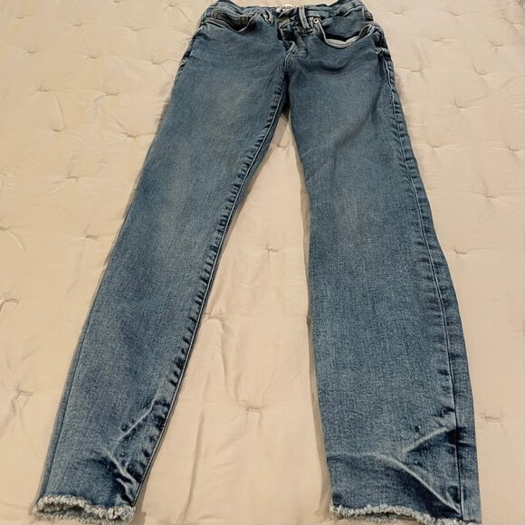 Good American Jeans - Picture 2 of 4